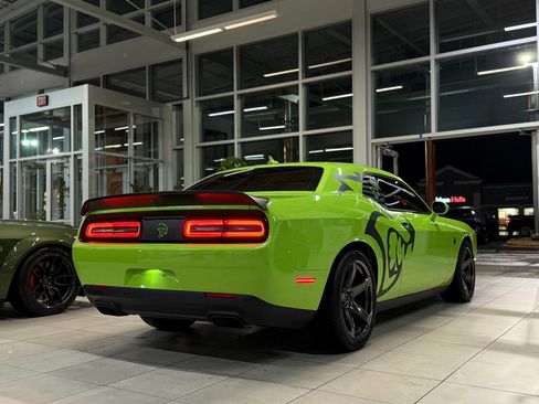 Used 2023 Dodge Challenger SRT Hellcat image 3