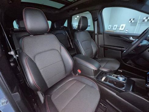 Used 2023 Ford Escape ST-Line Select w/ Tech Pack #2 AWD/4WD image 21