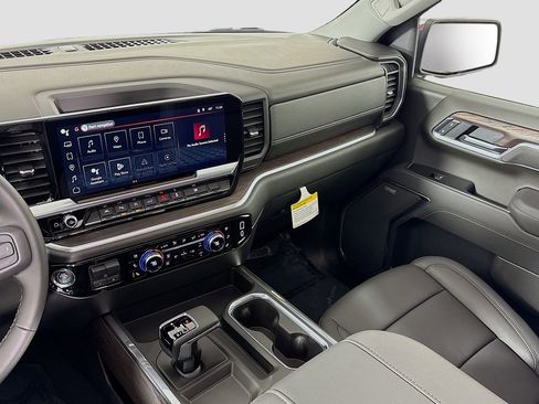 New 2026 GMC Sierra 1500 SLT w/ SLT Premium Plus Package image 24