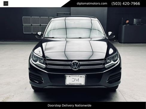 Used 2014 Volkswagen Tiguan S FWD image 10
