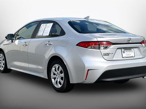 Used 2024 Toyota Corolla LE FWD image 6