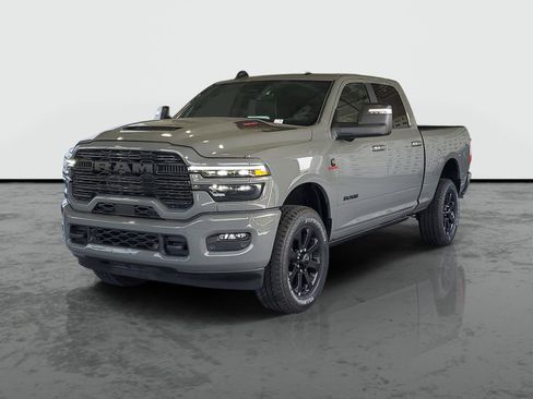 Used 2026 RAM 2500 Laramie AWD/4WD image 4