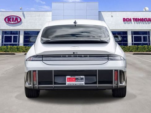 Used 2023 Hyundai Ioniq 6 SEL AWD/4WD image 5