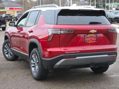 New 2026 Chevrolet Equinox LT w/ Convenience Package II AWD/4WD image 21
