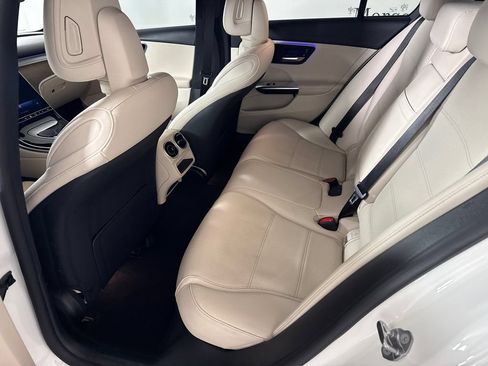 Used 2023 Mercedes-Benz C 300 Sedan image 22