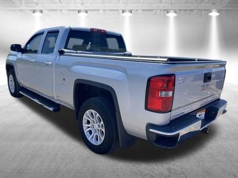 Used 2015 GMC Sierra 1500 SLE w/ SLE Value Package AWD/4WD image 11