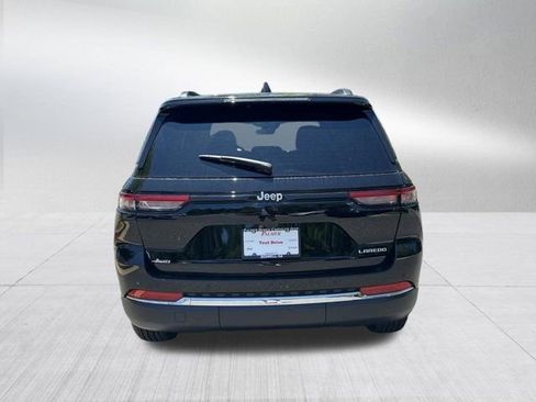 New 2026 Jeep Grand Cherokee Laredo X RWD image 6