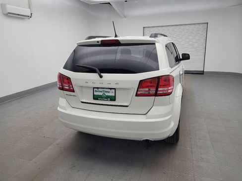 Used 2018 Dodge Journey SE image 7