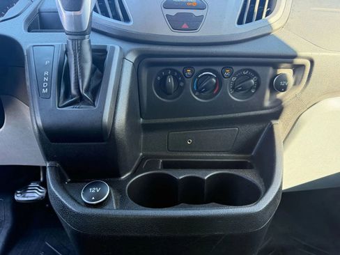 Used 2017 Ford Transit 250 Medium Roof w/Sliding Side Doo image 22