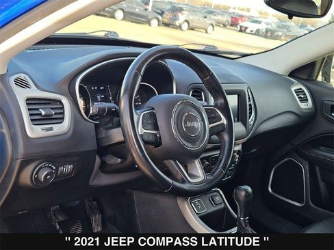 Used 2021 Jeep Compass Latitude image 13