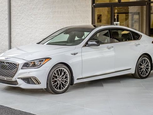 Used 2018 Genesis G80 3.3T Sport image 6