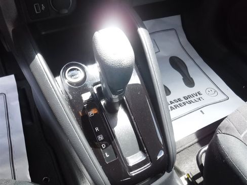 Used 2022 Nissan Kicks S FWD image 15
