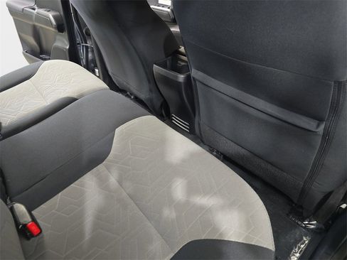 Used 2020 Toyota Tacoma TRD Off-Road image 13