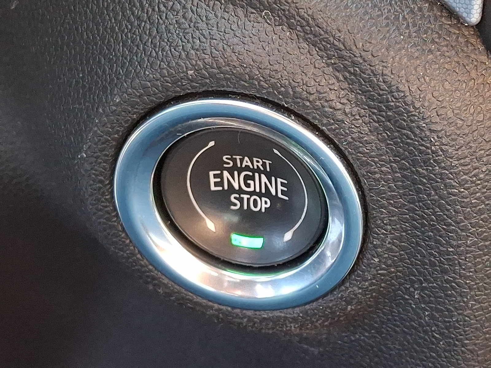 Used 2020 GMC Sierra 1500 Elevation w/ Elevation Value Package AWD/4WD image 24