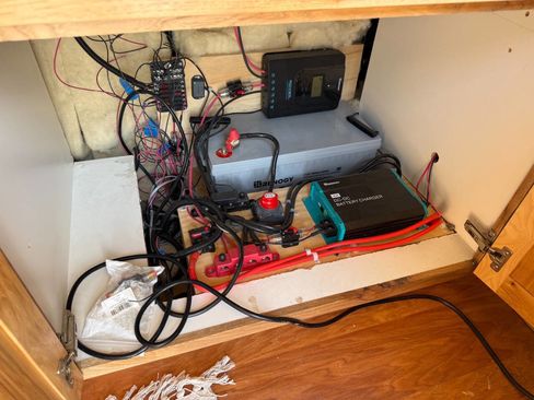 Used 2015 RAM ProMaster 2500 w/ Cargo Convenience Group image 20