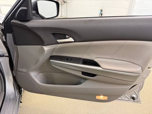 Used 2008 Honda Accord EX-L image 34