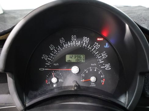 Used 1999 Volkswagen Beetle GLX image 2