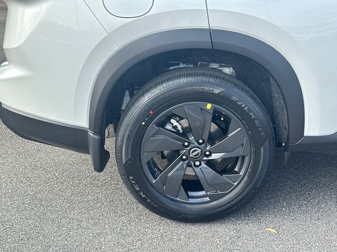 New 2026 Nissan Rogue SV image 17