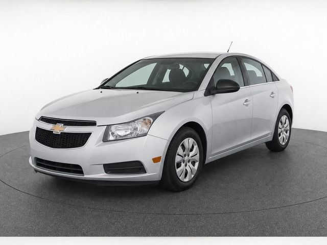 Used 2014 Chevrolet Cruze LS FWD image 3