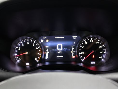 Used 2025 Jeep Compass Latitude w/ Altitude Special Edition AWD/4WD image 13