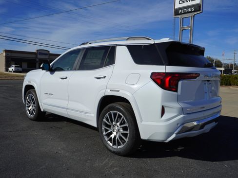 New 2026 GMC Terrain Denali image 3