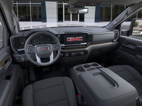 New 2025 GMC Sierra 3500 SLE w/ Preferred Package image 39