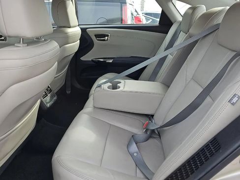 Used 2015 Toyota Avalon XLE Touring image 8