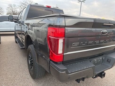 Used 2020 Ford F350 Lariat image 14