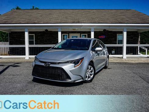 Used 2021 Toyota Corolla LE FWD image 1