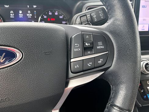 Used 2020 Ford Explorer Limited AWD/4WD image 24