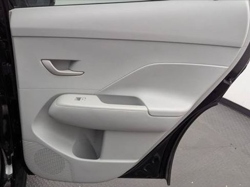 Used 2024 Hyundai Kona SEL FWD image 19