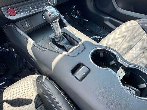 Used 2025 Ford Mustang GT Premium RWD image 29