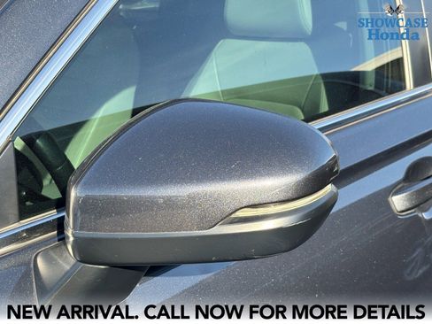 Used 2023 Honda CR-V EX-L image 9