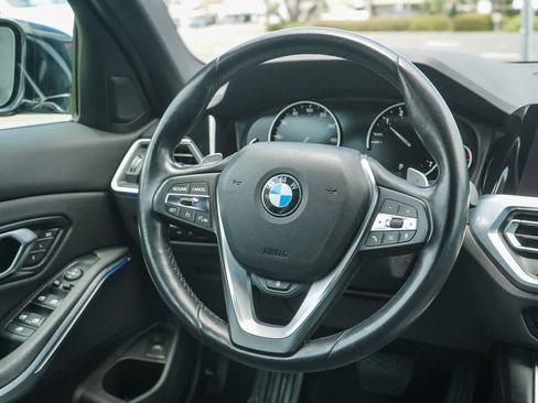 Used 2020 BMW 330i xDrive Sedan w/ Convenience Package AWD/4WD image 15