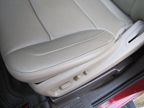 Used 2016 GMC Sierra 3500 SLT w/ Duramax Plus Package image 17