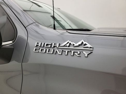 Certified 2024 Chevrolet Silverado 1500 High Country w/ High Country Premium Package image 31