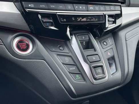 Used 2025 Honda Odyssey Sport-L image 19