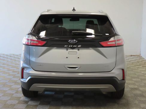 Used 2023 Ford Edge SEL w/ Convenience Package AWD/4WD image 4