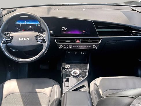 Used 2024 Kia Niro Wind FWD image 14