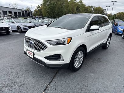 Used 2024 Ford Edge SEL w/ Convenience Package