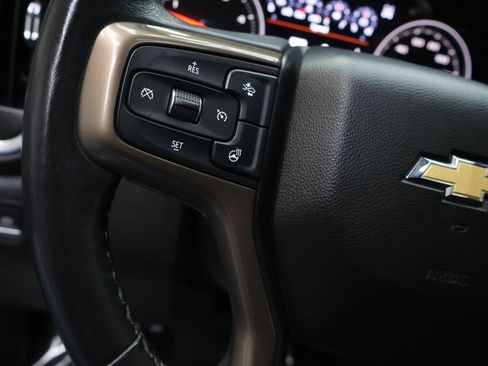 Used 2023 Chevrolet Silverado 2500 High Country w/ Z71 Off-Road Package AWD/4WD image 19