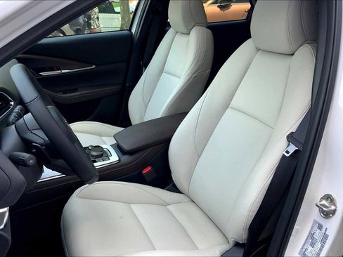 New 2025 MAZDA CX-30 2.5 Turbo w/ Premium Package image 13