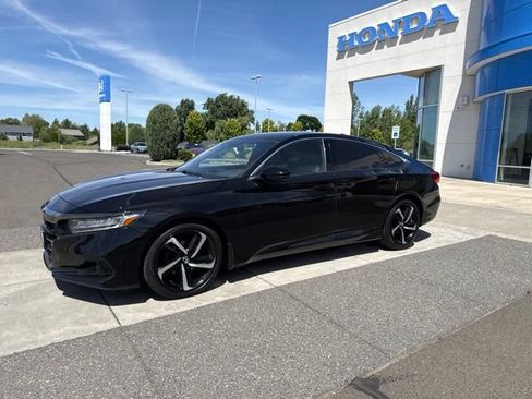 Used 2022 Honda Accord Sport image 12
