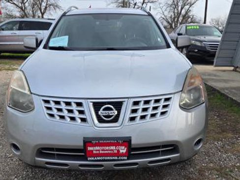 Used 2009 Nissan Rogue SL w/ Moonroof Pkg image 2