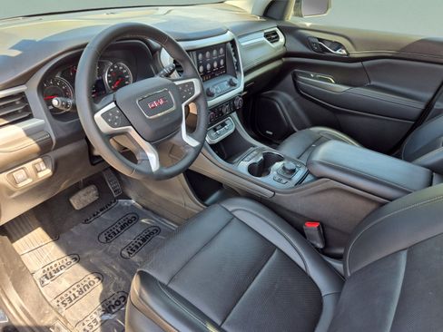 Used 2023 GMC Acadia SLT FWD image 21