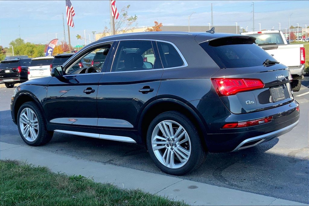 Used 2018 Audi Q5 2.0T Premium Plus AWD/4WD image 2