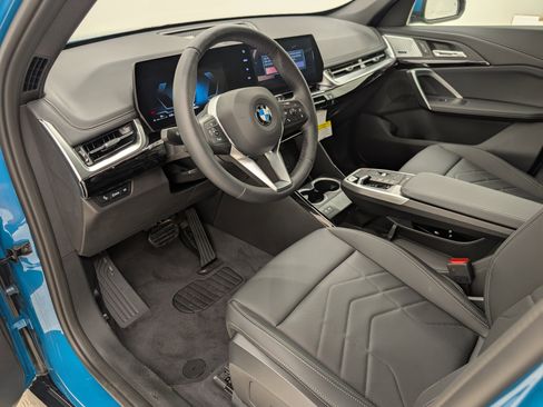 New 2025 BMW X1 xDrive28i w/ Convenience Package image 12