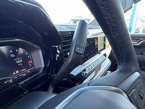 Used 2024 GMC Sierra 1500 Elevation w/ LPO, Elevation Black Package image 13