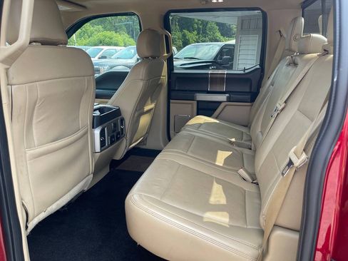 Used 2017 Ford F150 Lariat w/ Equipment Group 502A Luxury AWD/4WD image 25
