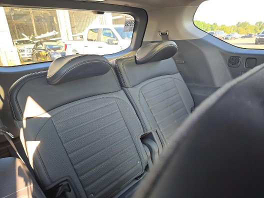 Used 2024 Kia EV9 Land AWD/4WD image 7
